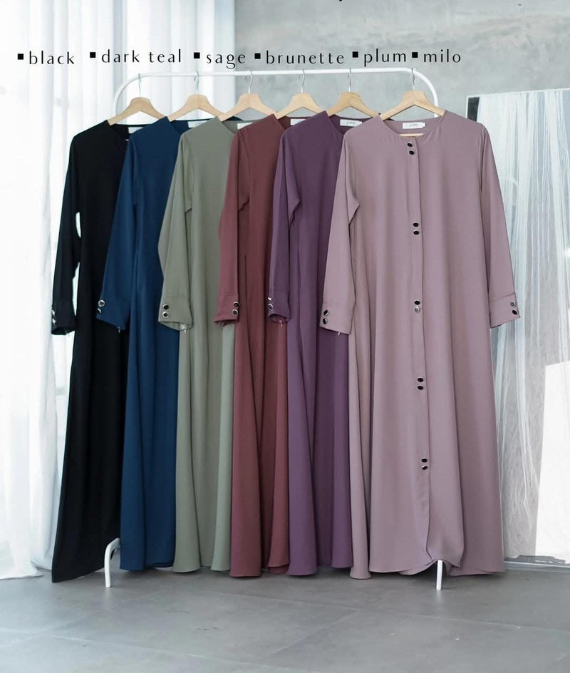 Mirha Abaya with stoller